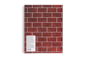 The back cover of a book designed to look like a textured red brick wall with white mortar. On the lower left, there is a block of text in German, with an ISBN barcode and a website address underneath. The book is shown upright against a plain white background.