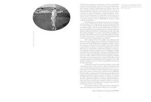 A page from a book or catalog, numbered 7 at the bottom. On the left is a vertical caption and a black-and-white oval photograph of Gabrielle Chanel in Biarritz, circa 1920, wearing a light-colored suit and cloche hat. On the right is a large block of text in French, which serves as a preface to an exhibition.