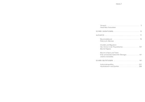 A table of contents in German, titled INHALT, presented in a minimalist style with black sans-serif text on a white background. The page lists sections and essays with their corresponding page numbers. Major sections include SCHREI-VARIATIONEN, AUFSÄTZE, and SCHREI-MUTATIONEN, suggesting the book is an analysis of Edvard Munchs The Scream.